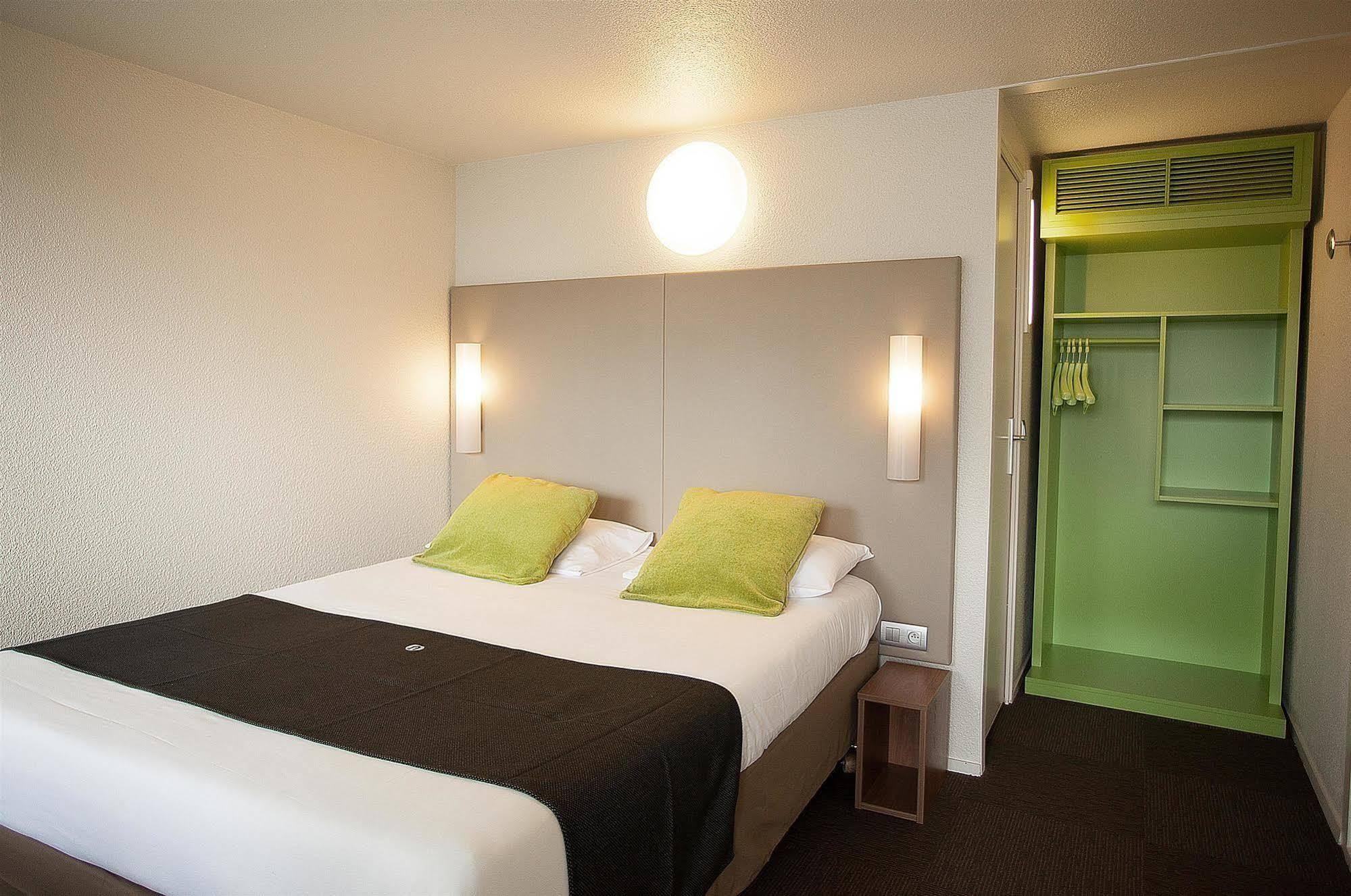 Campanile Avallon Hotel 3*