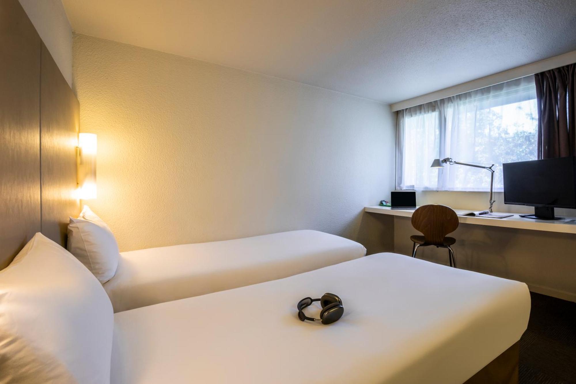 Hotel Campanile Avallon 3*